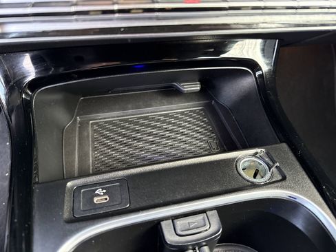 Used 2025 Mercedes-Benz CLA 250 image 19