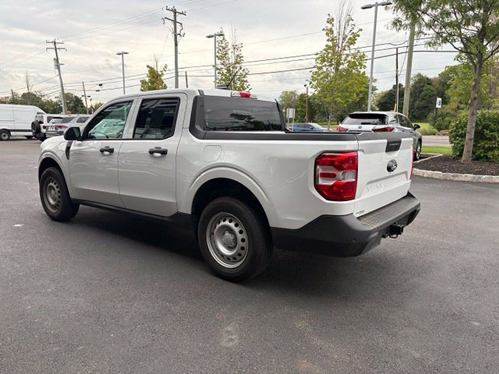 Used 2026 Ford Maverick XL AWD/4WD image 5