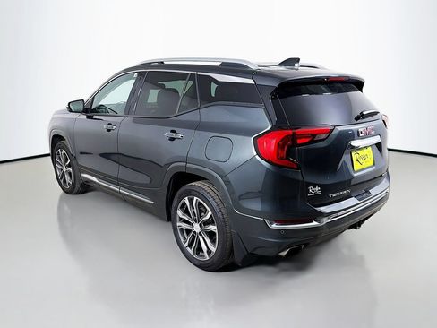 Used 2018 GMC Terrain Denali w/ Driver Alert Package II AWD/4WD image 8