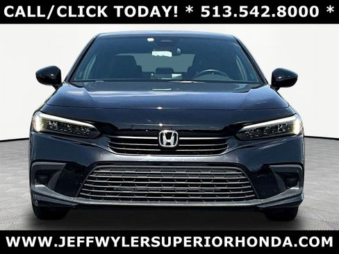 Used 2024 Honda Civic Sport image 2