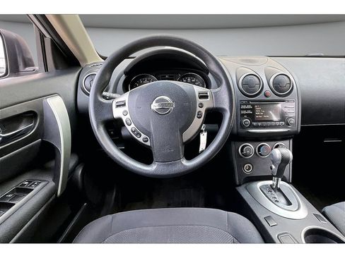 Used 2015 Nissan Rogue S w/ Convenience Package AWD/4WD image 8