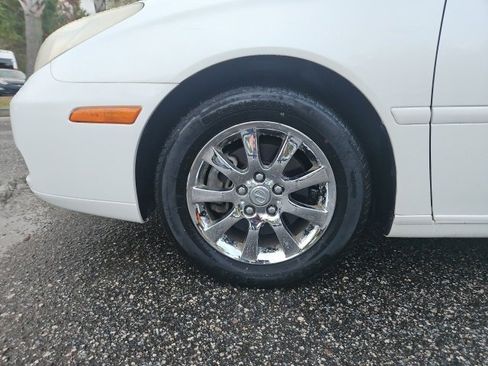 Used 2004 Lexus ES 330 image 27