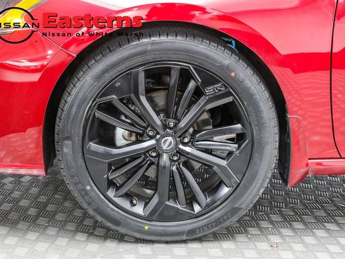Used 2023 Nissan Altima 2.5 SR w/ SR Premium Package image 43