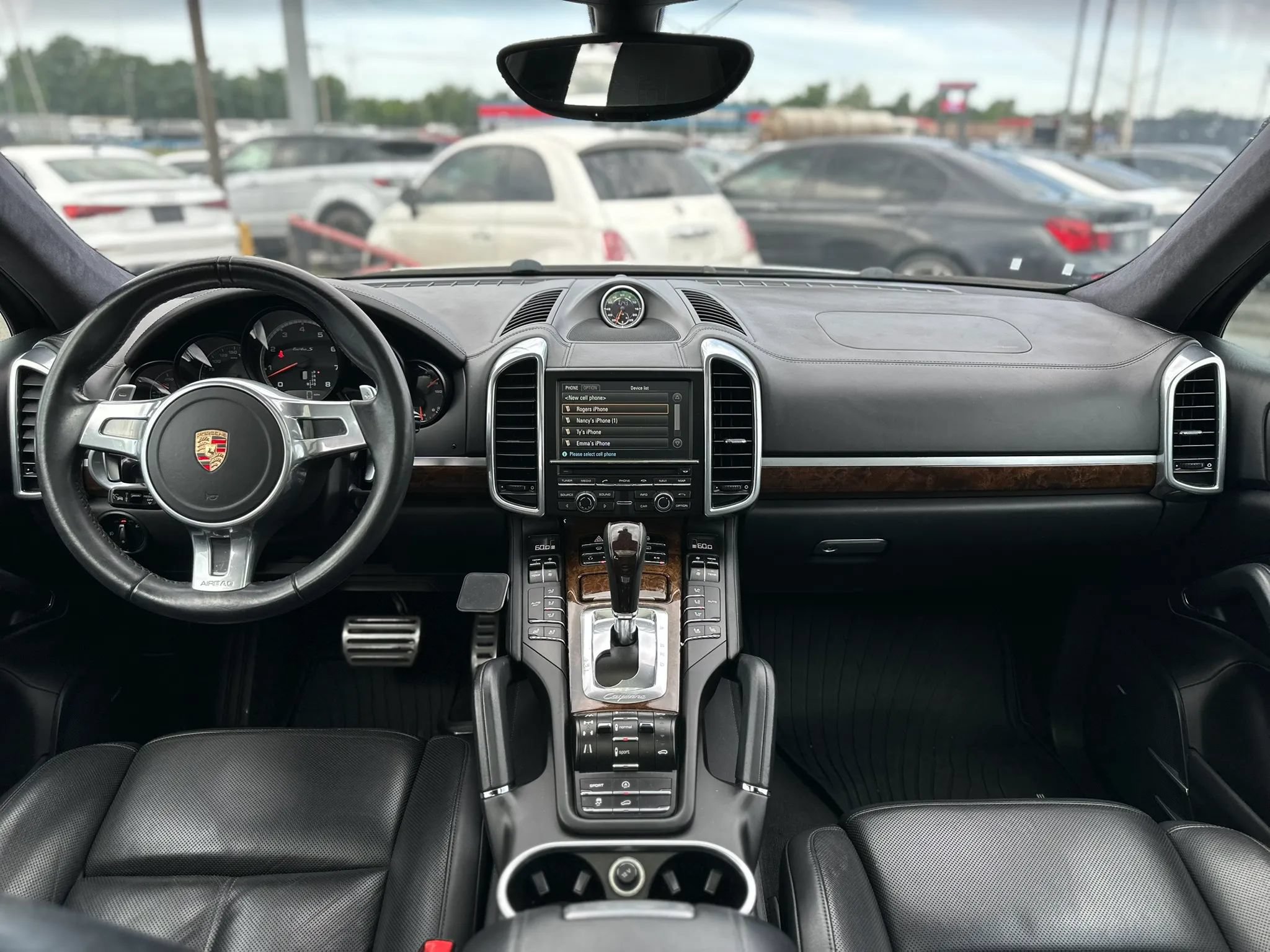 Used 2014 Porsche Cayenne Turbo S AWD/4WD image 12