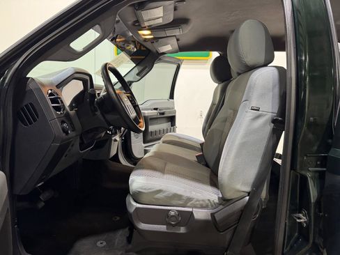 Used 2016 Ford F250 XLT w/ FX4 Off-Road Package image 13