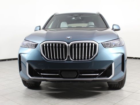 New 2026 BMW X5 xDrive40i w/ Premium Package image 6