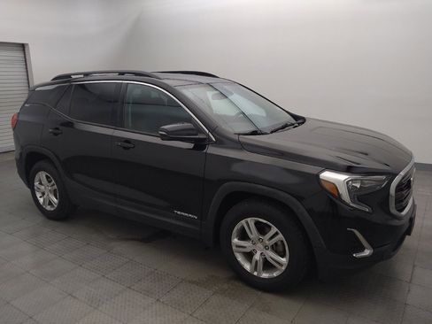 Used 2019 GMC Terrain SLE w/ Driver Convenience Package FWD image 11