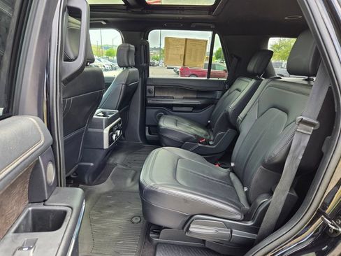 Used 2020 Ford Expedition Limited w/ Equipment Group 302A AWD/4WD image 28
