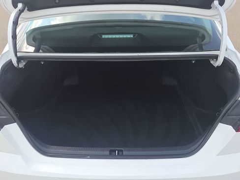 Used 2025 Toyota Camry LE FWD image 5