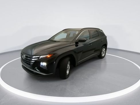 Used 2024 Hyundai Tucson SEL AWD/4WD image 2