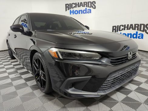 Certified 2024 Honda Civic Sport image 6