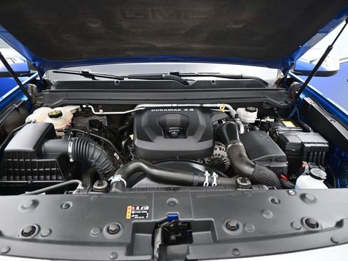 Used 2018 GMC Canyon SLT w/ Driver Alert Package image 17