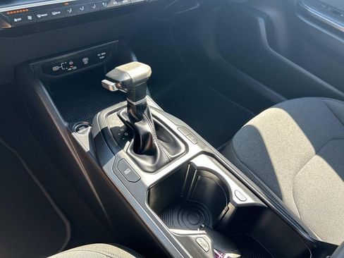 Used 2025 Kia K4 LXS image 26