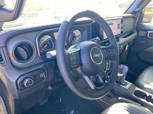 New 2026 Jeep Gladiator Mojave AWD/4WD image 46