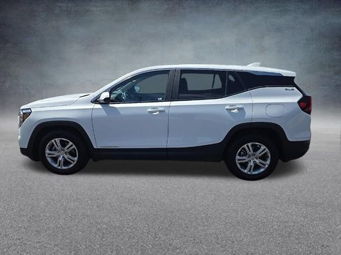 Used 2024 GMC Terrain SLE FWD image 7