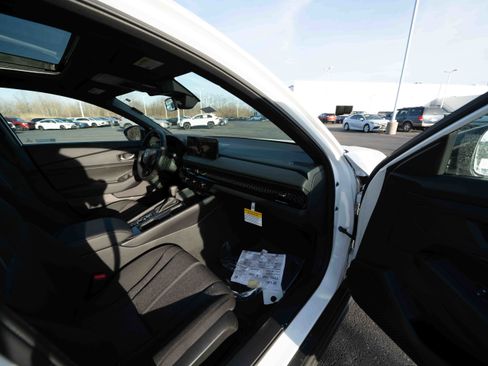 New 2026 Honda Accord Sport image 25