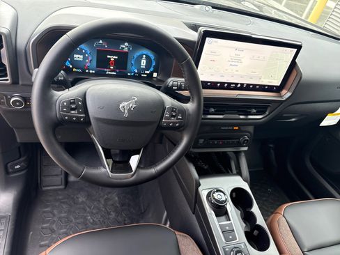 New 2025 Ford Bronco Sport Outer Banks w/ Sasquatch Outer Banks Package AWD/4WD image 21