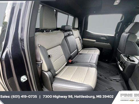 Used 2023 Chevrolet Silverado 1500 ZR2 w/ Technology Package AWD/4WD image 23