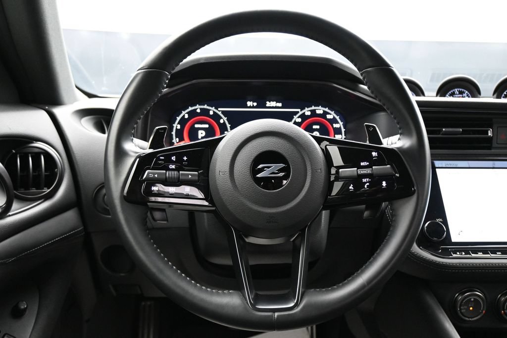 Used 2025 Nissan Z Performance w/ Floor Mat Package RWD image 14