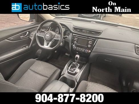 Used 2017 Nissan Rogue S AWD/4WD image 17