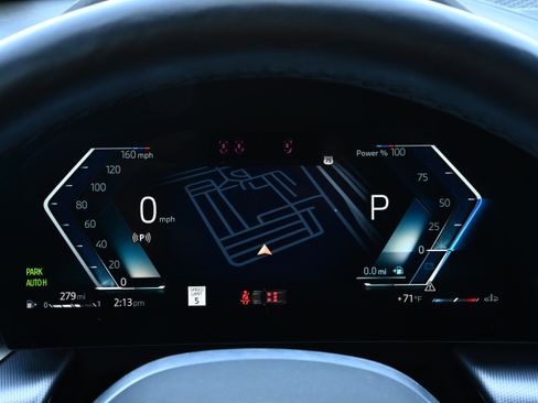 Certified 2024 BMW X1 xDrive28i w/ Premium Package image 9