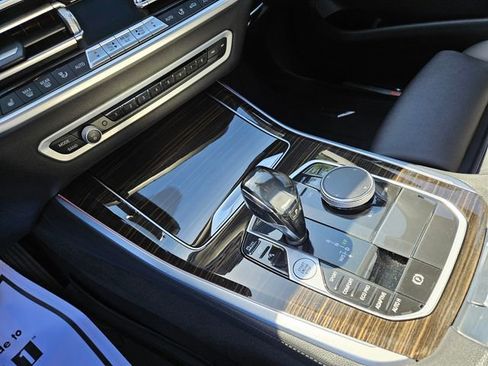 Used 2021 BMW X5 sDrive40i w/ Premium Package image 28