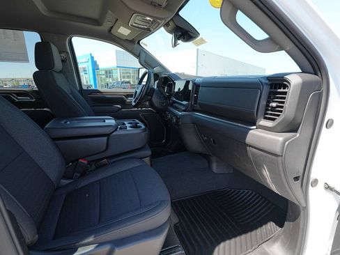 Used 2025 Chevrolet Silverado 2500 LT w/ Convenience Package AWD/4WD image 22
