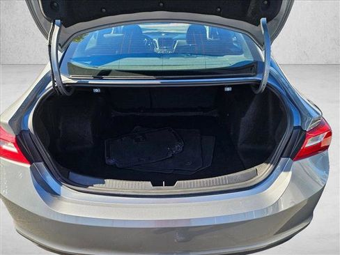 Used 2023 Chevrolet Malibu LT image 6