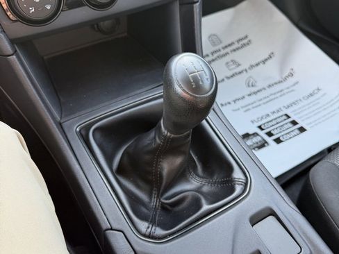 Used 2017 Subaru Impreza 2.0i image 19