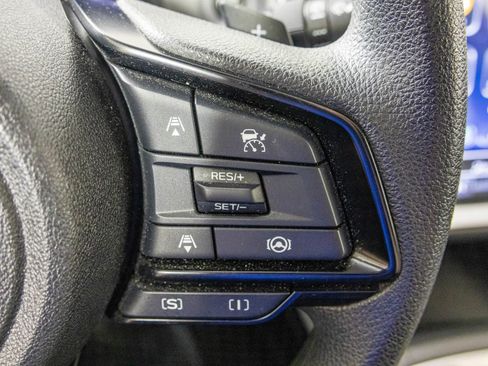 Used 2024 Subaru Crosstrek 2.0i Premium image 32