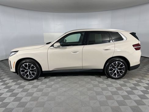 Used 2025 BMW X3 xDrive30i w/ Premium Package image 5