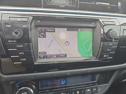 Used 2014 Toyota Corolla S Premium w/ Driver Convenience Package image 18