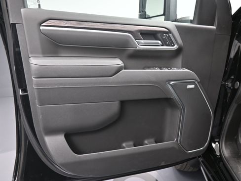 New 2026 Chevrolet Silverado 3500 LTZ w/ LTZ Plus Package image 12