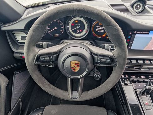 Certified 2022 Porsche 911 Targa 4 GTS image 21