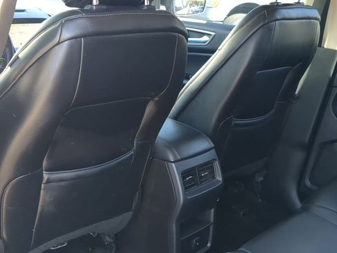 Used 2019 Ford Edge SEL w/ Equipment Group 201A image 19