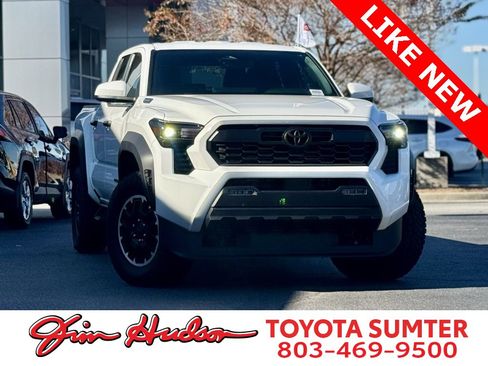 Used 2025 Toyota Tacoma TRD Off-Road image 1