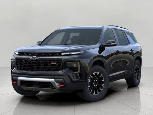 New 2026 Chevrolet Traverse Z71 w/ Driver Confidence Package image 8