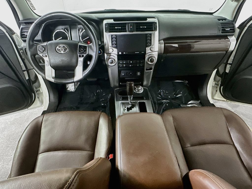 Used 2022 Toyota 4Runner Limited AWD/4WD image 19
