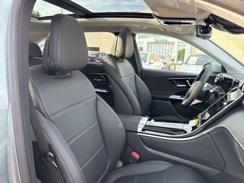 New 2025 Mercedes-Benz GLC 350e 4MATIC image 19