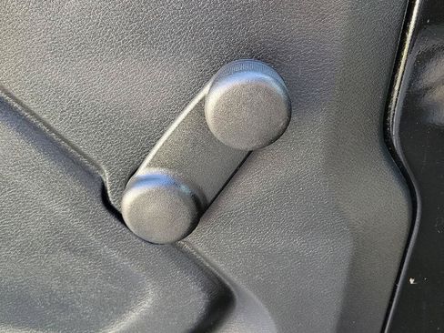 Used 2018 Jeep Wrangler Unlimited Sport AWD/4WD image 8