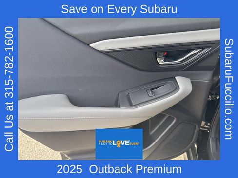 Used 2025 Subaru Outback Premium AWD/4WD image 30
