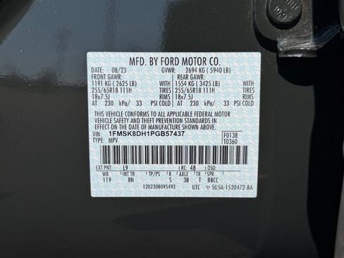 Used 2023 Ford Explorer XLT AWD/4WD image 19