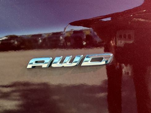 Used 2024 Ford Edge Titanium AWD/4WD image 11