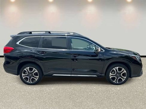 Used 2023 Subaru Ascent Limited AWD/4WD image 4