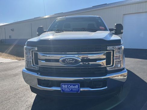 Used 2019 Ford F250 XLT w/ FX4 Off-Road Package AWD/4WD image 9