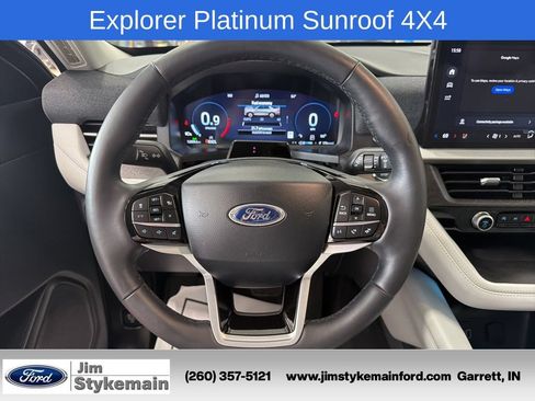 Used 2026 Ford Explorer Platinum w/ LUX Leather Package AWD/4WD image 23