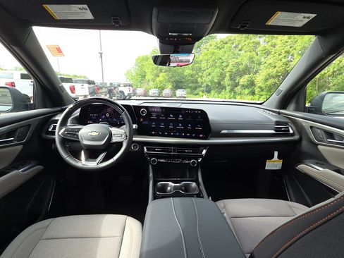 New 2026 Chevrolet Traverse LT FWD image 29