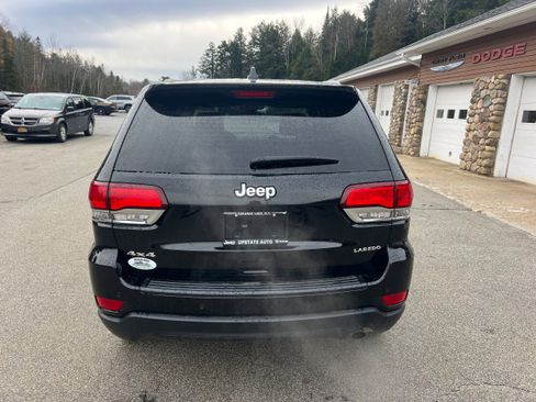 Used 2022 Jeep Grand Cherokee Laredo E w/ Security & Convenience Group image 6