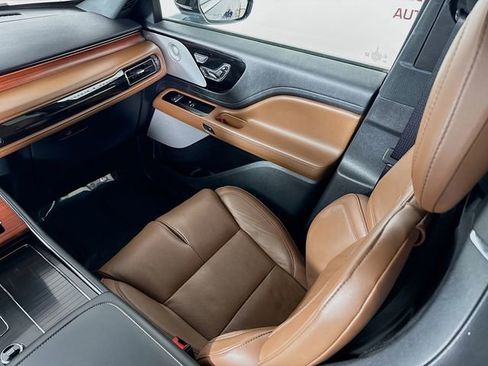 Used 2022 Lincoln Aviator Reserve w/ Equipment Group 201A image 24