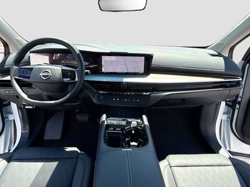 New 2026 Nissan Murano Platinum AWD/4WD image 3